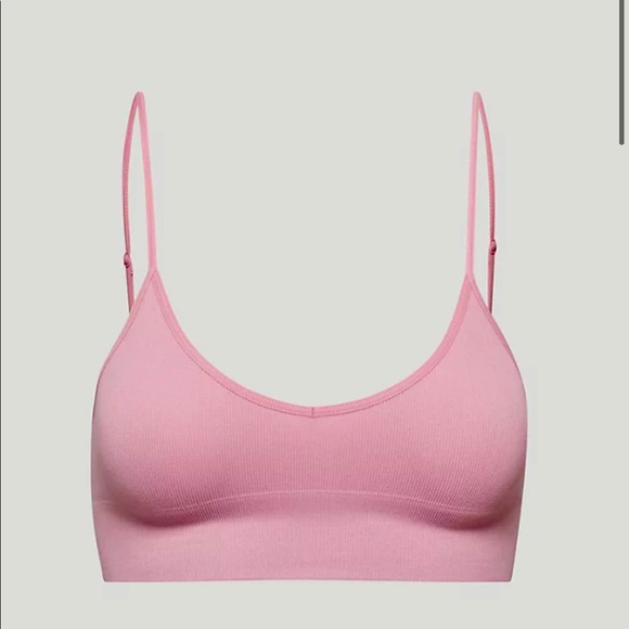 Aritzia Talula Seamless Bra top - Picture 1 of 4